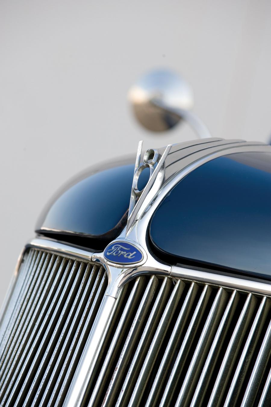  Ford V8 DeLuxe Convertible Cabriolet 1936 года  (фото 3 из 6)
